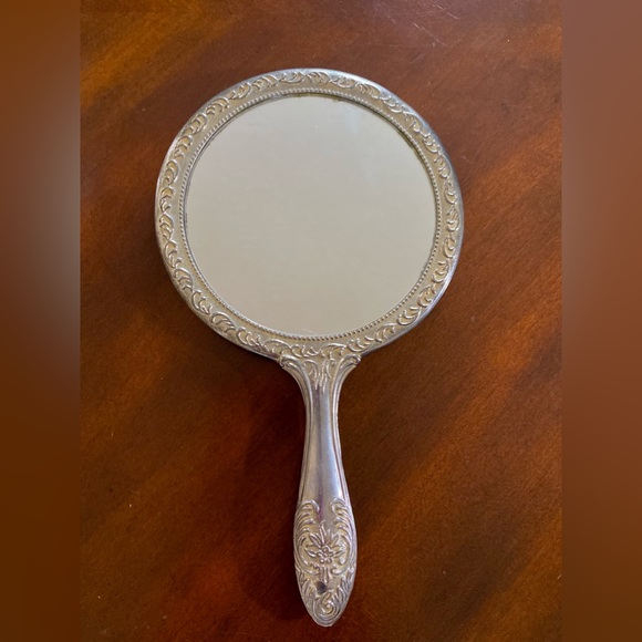 Mirror Godinger GSA Silver Piece Ornate
Dresser Vanity  Hand Mirror - Picture 5 of 12
